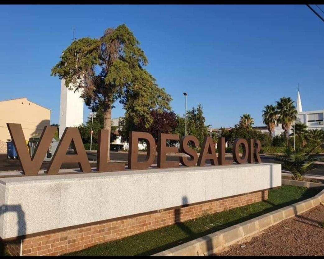 Posada De La Plata Valdesalor Exterior photo